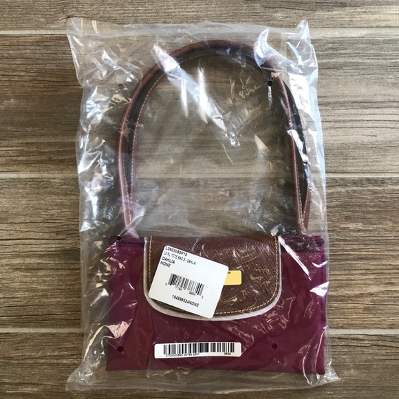 {firm} Longchamp Small Le Pliage Tote - Picture 4 of 7